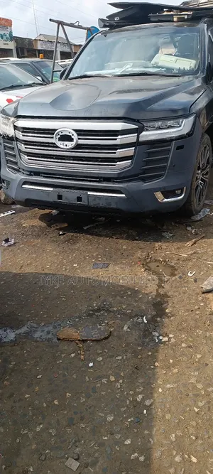 Land Cruiser Upgrade Kit From 2010 to 2025