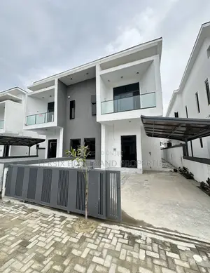4bdrm Duplex in A Well Secured, Lekki Phase 2 for sale
