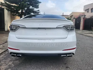 Hyundai Sonata Sport 2.0T 4dr Sedan (2.0L 4cyl Turbo 6A) 2015 White