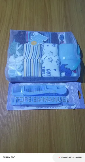 Baby Sleepsuit,Socks,Wash Cloth, and Comb Set(Combo Pack)
0-3months