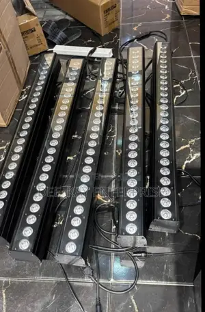 10 By 24 Led Wall Washer/Bar Light