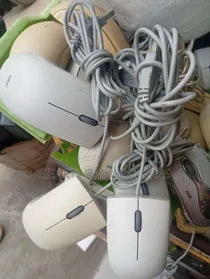 Fairly Used Wired White Mouse