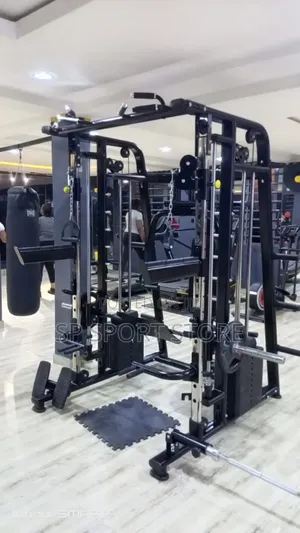 Multifunctional Smith Machine