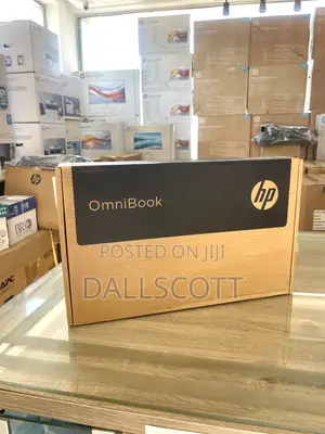 New Laptop HP OmniBook 5 14" 16GB Intel Core i7 SSD 512GB