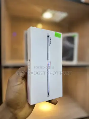New Apple iPhone Air 256 GB