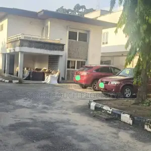 4bdrm Duplex in Ikeja Lagos for sale