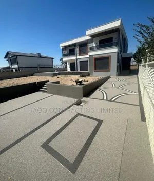 Epoxy and Natural Stone Floor Design