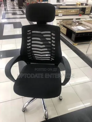 Compact Swivel Office Chair for Home Office