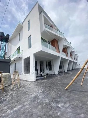 4bdrm Townhouse/Terrace in Ikate, Lekki for sale