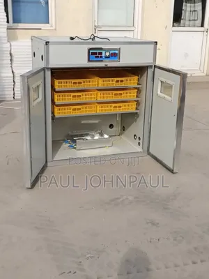 Egg Incubator 1056 Capacity