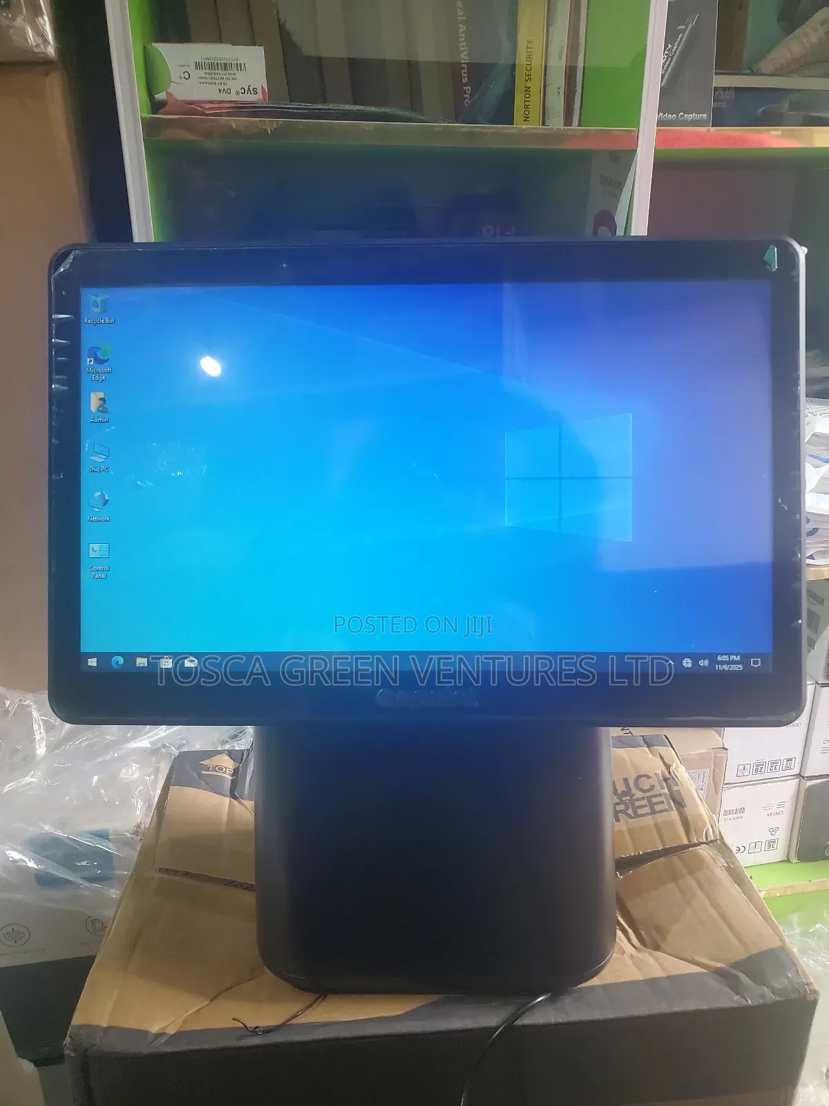 New Desktop Computer 4GB Intel Core i3 SSD 256GB