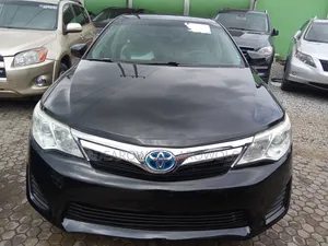 Toyota Camry LE 4dr Sedan (2.5L 4cyl 6A) 2014 Black
