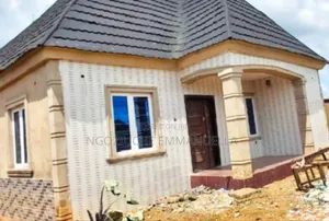 5bdrm Bungalow in Emerald Estate,, Iseri for sale