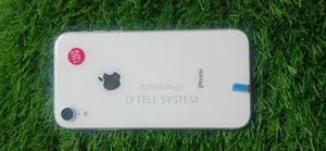 Apple iPhone XR 128 GB White
