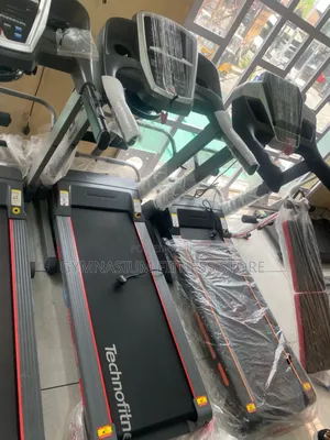 3hp Treadmill With Massager, Bluetooth And Incline