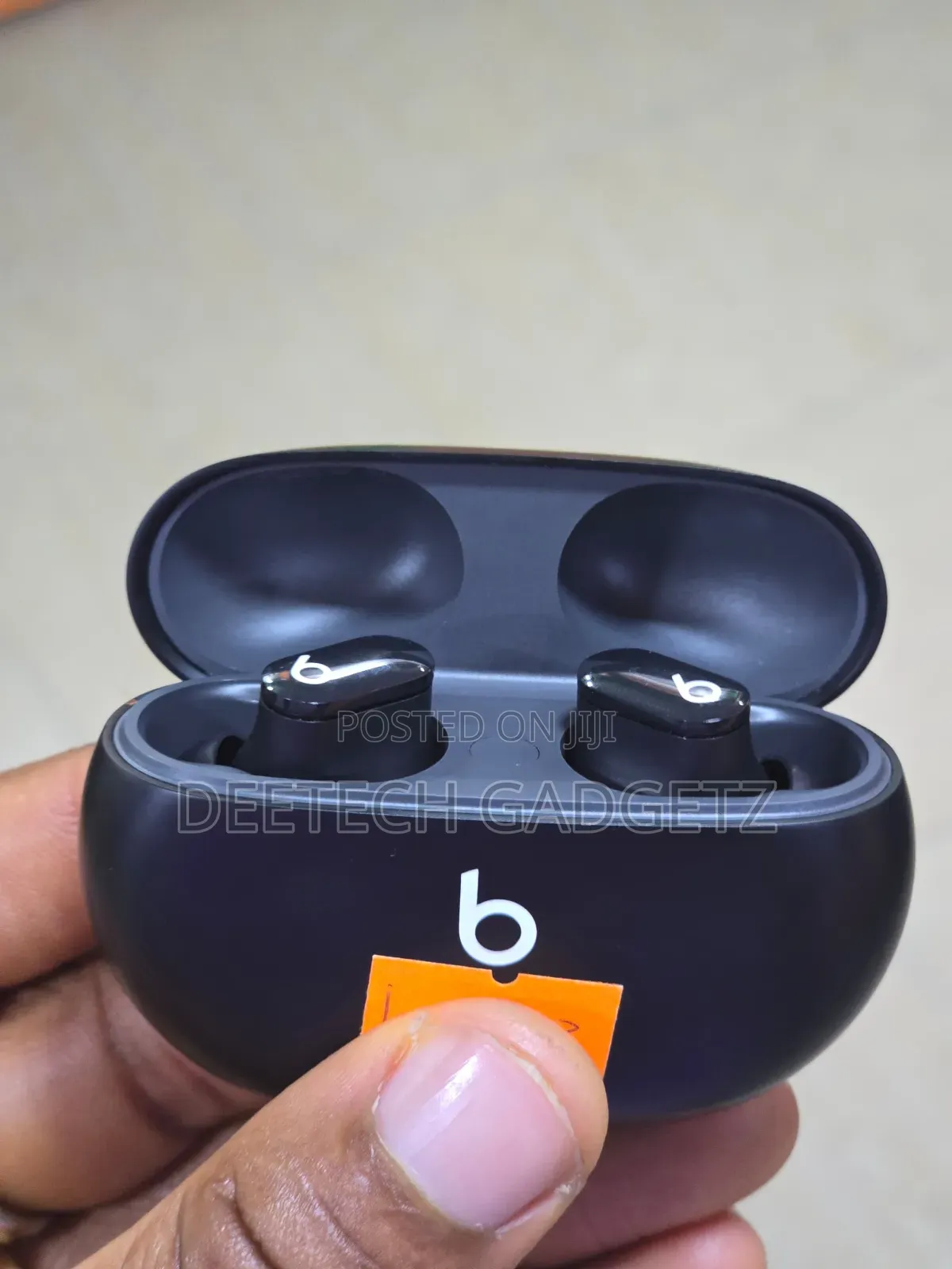 Beats Studio Buds