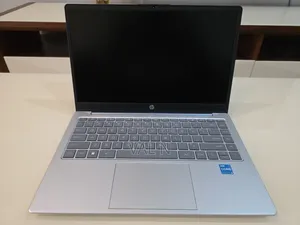 Laptop HP 14-dq1088wm 8GB Intel Core i3 SSD 256GB