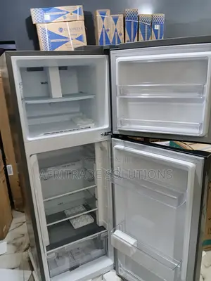 Lg 260l Refrigerator With Led Lighting