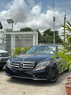 Mercedes-Benz E350 Base 4Matic Sedan AWD (3.5L 6cyl 7A) 2014 Black