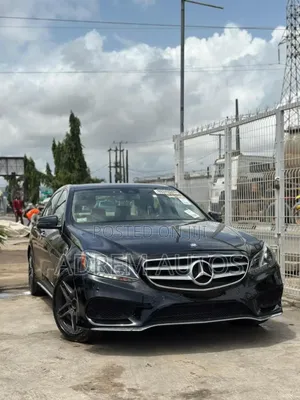 Mercedes-Benz E350 Base 4Matic Sedan AWD (3.5L 6cyl 7A) 2014 Black