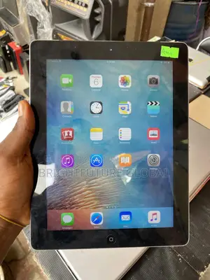 Apple iPad 2 Wi-Fi 16 GB White
