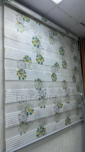 Colorful Blend of Orange-Blue Floral Design for Day and Night Blind