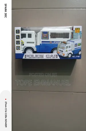 Police Truck Toy for Kids With Flashing Lights and Sound