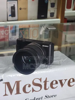 Sony Zv-1 Content Creating Camera With Neewer Hd Wide Macro Lens