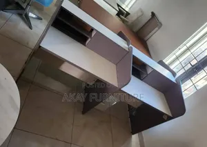 4 People Workstation
