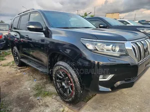 Toyota Land Cruiser Prado 2.7 2023 Black