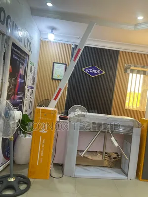 Automated Parking Boom Barrier Gate Machine With Remote Control