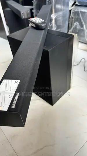 Samsung Hw-M360 2.1ch 200w Bluetooth With Wireless Subwoofer