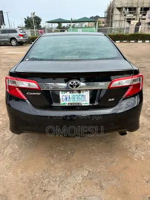 Toyota Camry SE 4dr Sedan (2.5L 4cyl 6A) 2013 Black