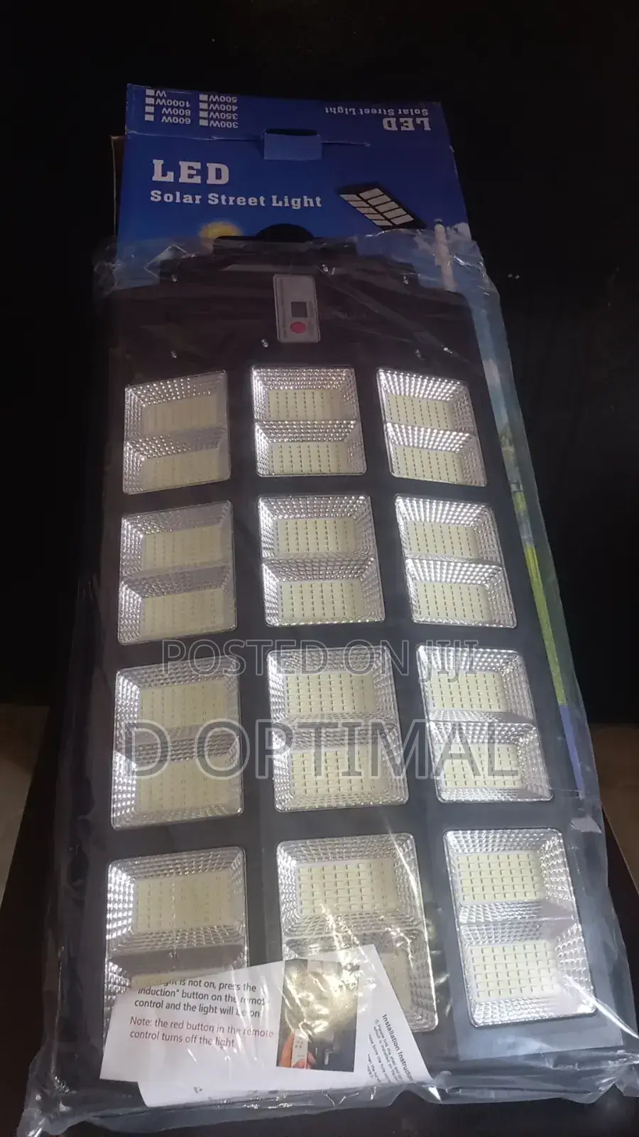 24 Bulb Led Solar-Powered Streetlight