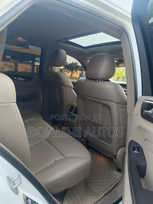 Mercedes-Benz M Class ML350 4MATIC 4dr SUV AWD (3.5L 6cyl 7A) 2014