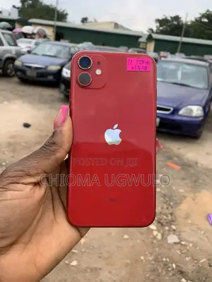 Apple iPhone 11 128 GB Red