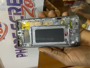 Samsung S10 Plus Screen