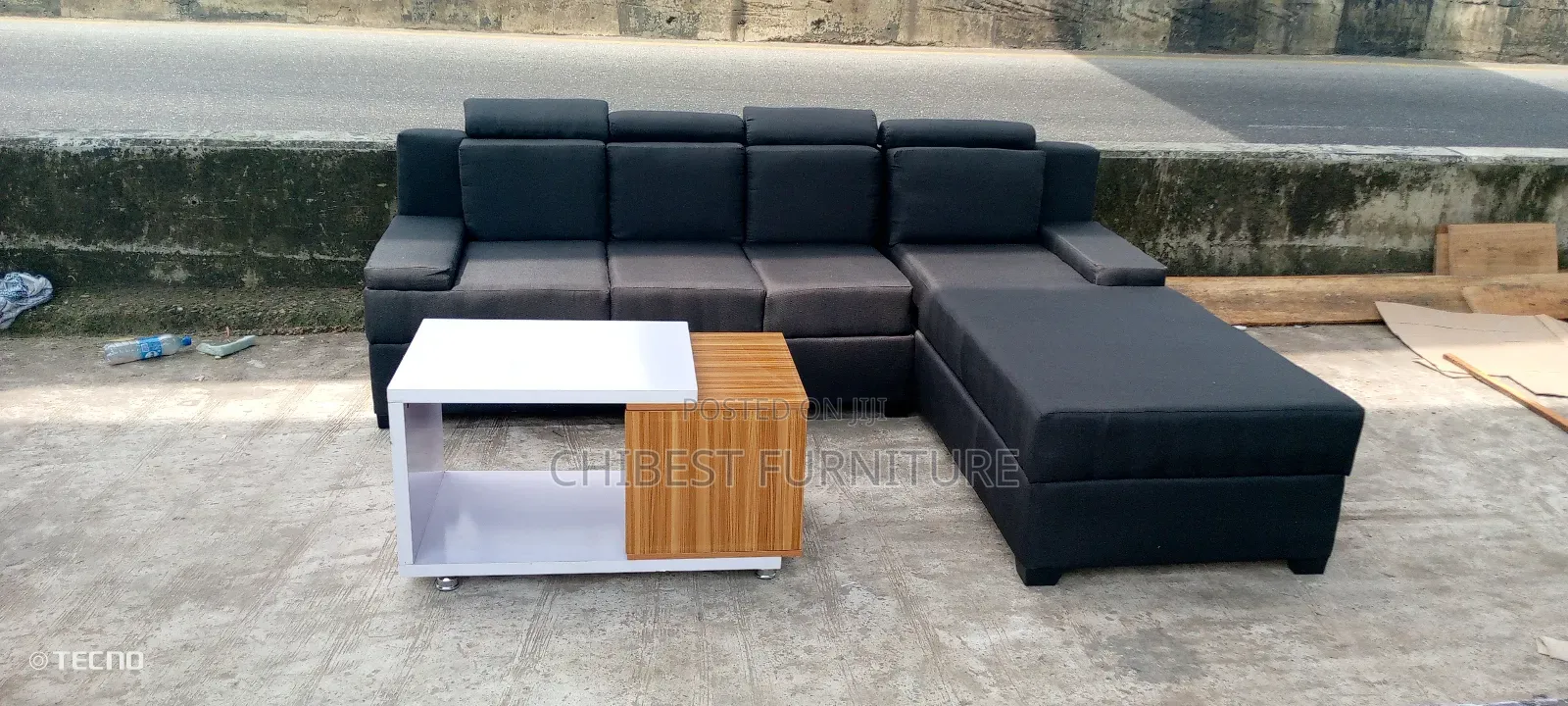 L Shape Patterned Sofa Sets With Center Table For Homes