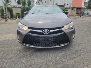 Toyota Camry SE 4dr Sedan (2.5L 4cyl 6A) 2016 Gray