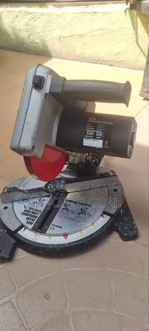 Mitre Saw Machine
