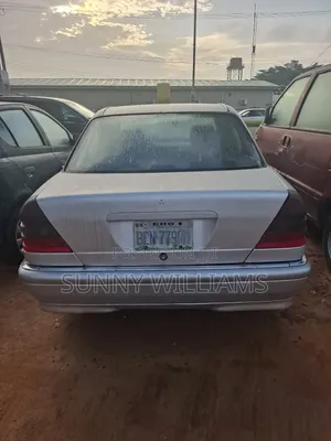 Mercedes-Benz C-Class C 180 (W202) 1993 Silver