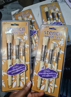 Stencil Artist Brush Set [ 3pcs Inside ]