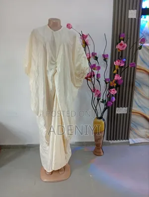 Off White Boubou