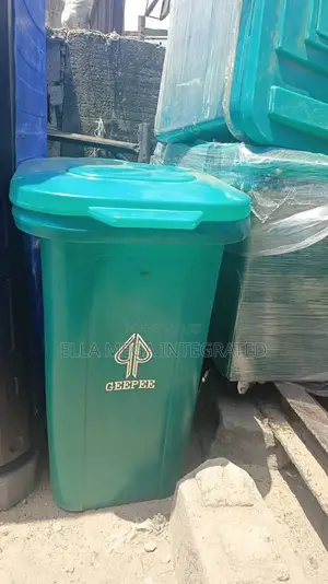 240litres Geepee Waste Bin With 2 Rollable Tyres