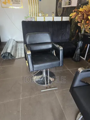 Barbing Chair