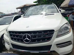 Mercedes-Benz M Class ML350 4MATIC 4dr SUV AWD (3.5L 6cyl 7A) 2015