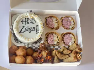 Birthday Cake and Small Chops Package