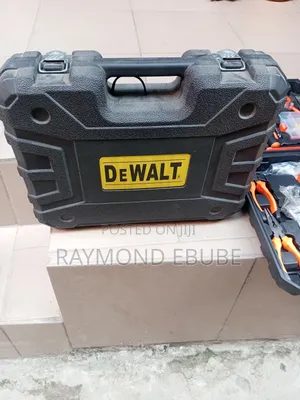 Dewalt Complete Screw Drills Machine Kit