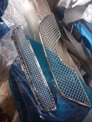 Up and Down Grille for Toyota Camry 2008 Available as Seen