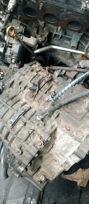 Toyota Rav4 Gearbox/ Transmission 10pin 2wheel Drive